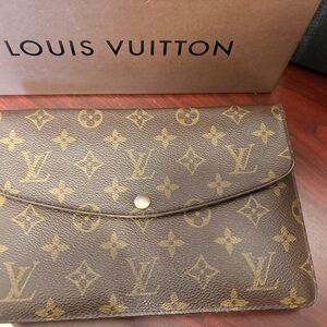 Louis Vuitton Monogram Crossbody Bag in Brown